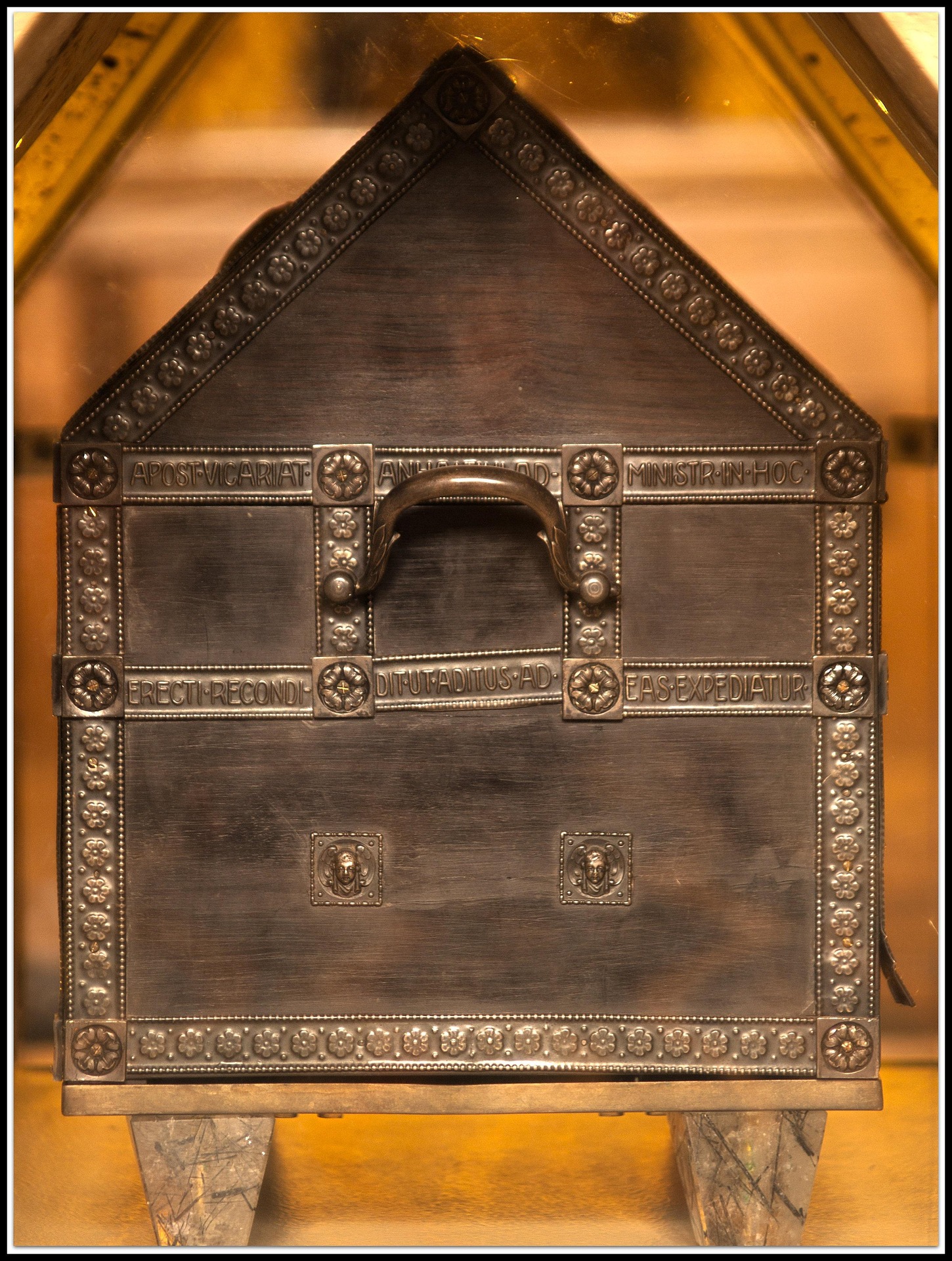 soemchen shrine 1029977 1920